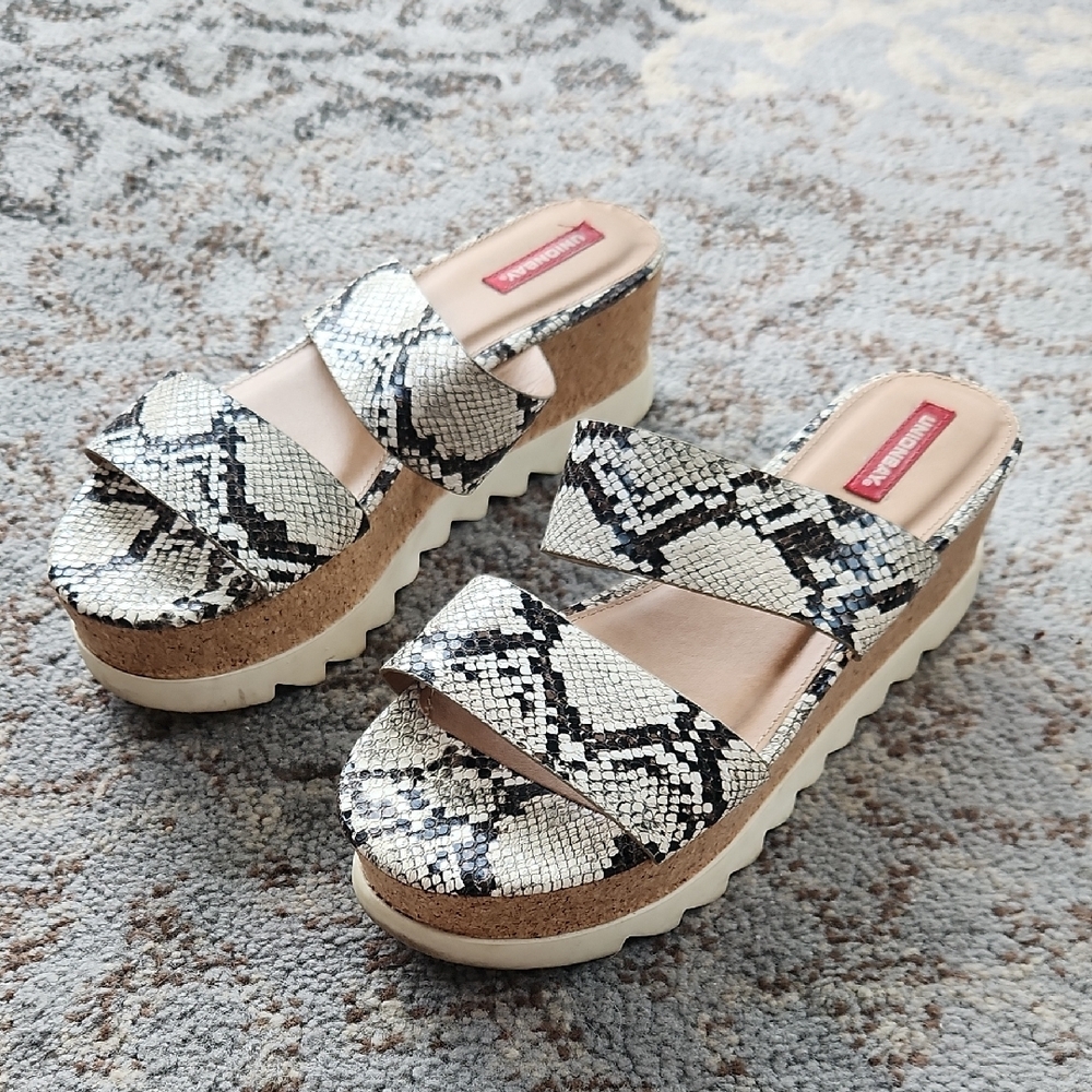 UNIONBAY Zozo Platform Sandal Snakeskin 10